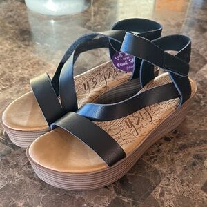 Elegant Black Platform Sandals
